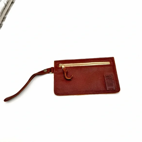 Portland Leather Adriana Pouch - Picture 1 of 5